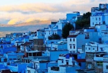 2-Day Tour From Fez to Chefchaouen and Meknes
