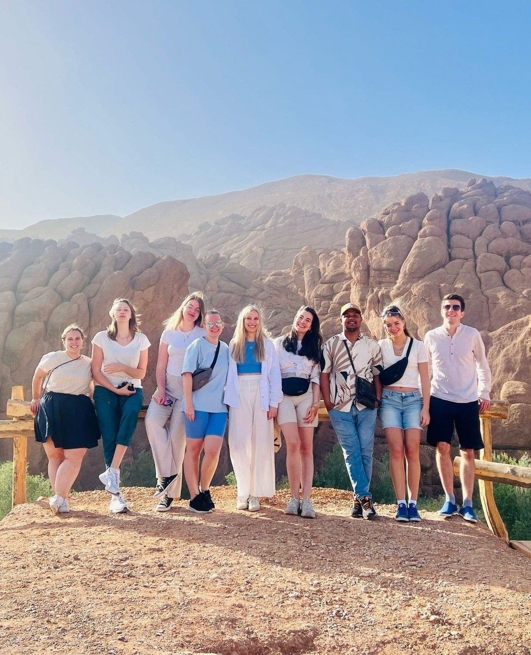 Best 5 Days Tour from Marrakech to Sahara Desert Group Tour – €250