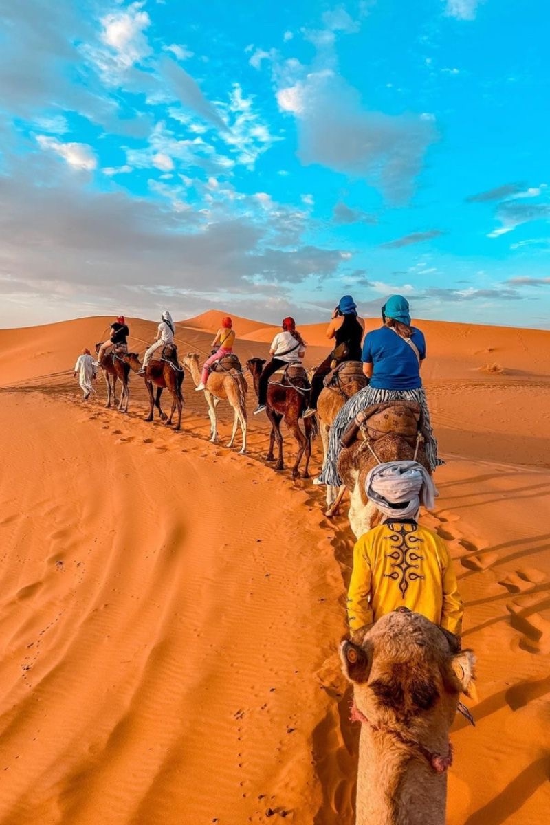 Voyage de Tanger à Marrakech à travers Chefchaouen, Fès et Merzouga
